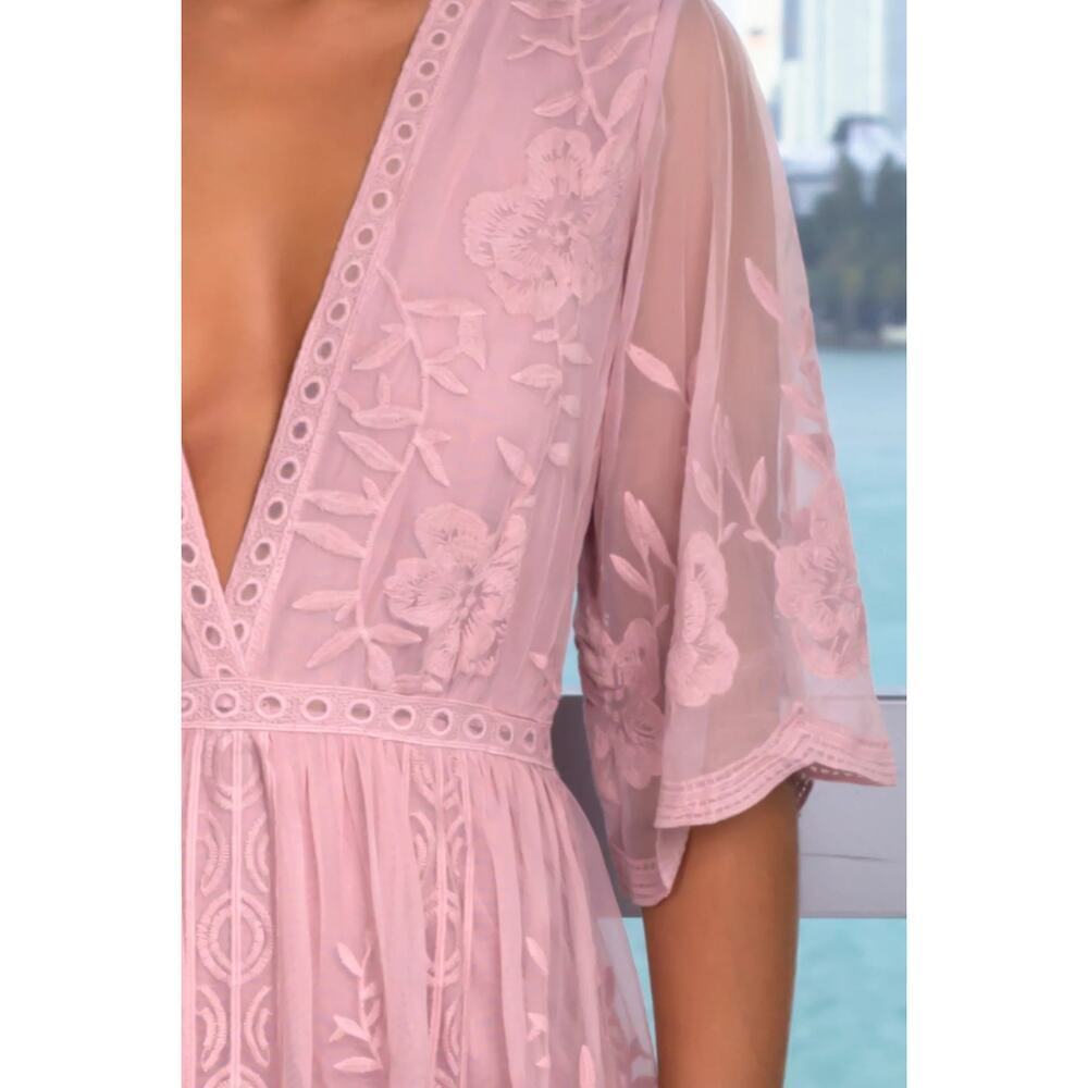 Honey Punch Lace Overlay Dress Mauve Pink Size S - Picture 5 of 10
